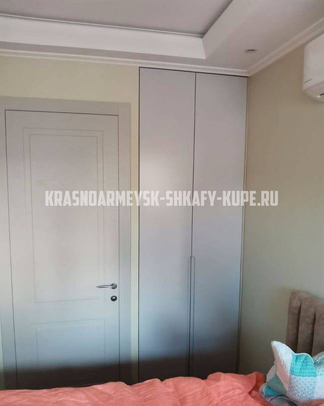 Шкафы в спальню Красноармейск