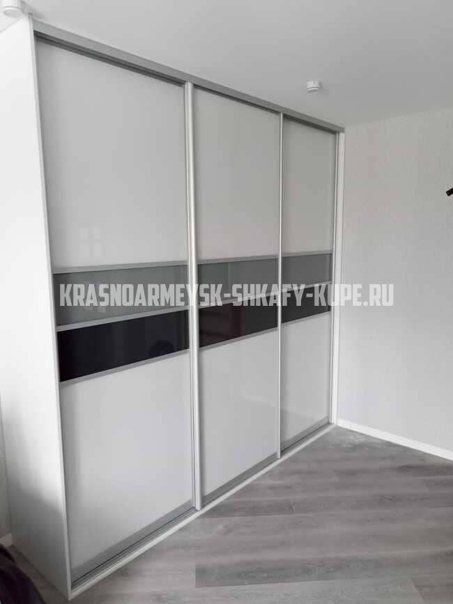 Шкафы в спальню Красноармейск