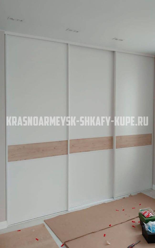 Шкафы в спальню Красноармейск